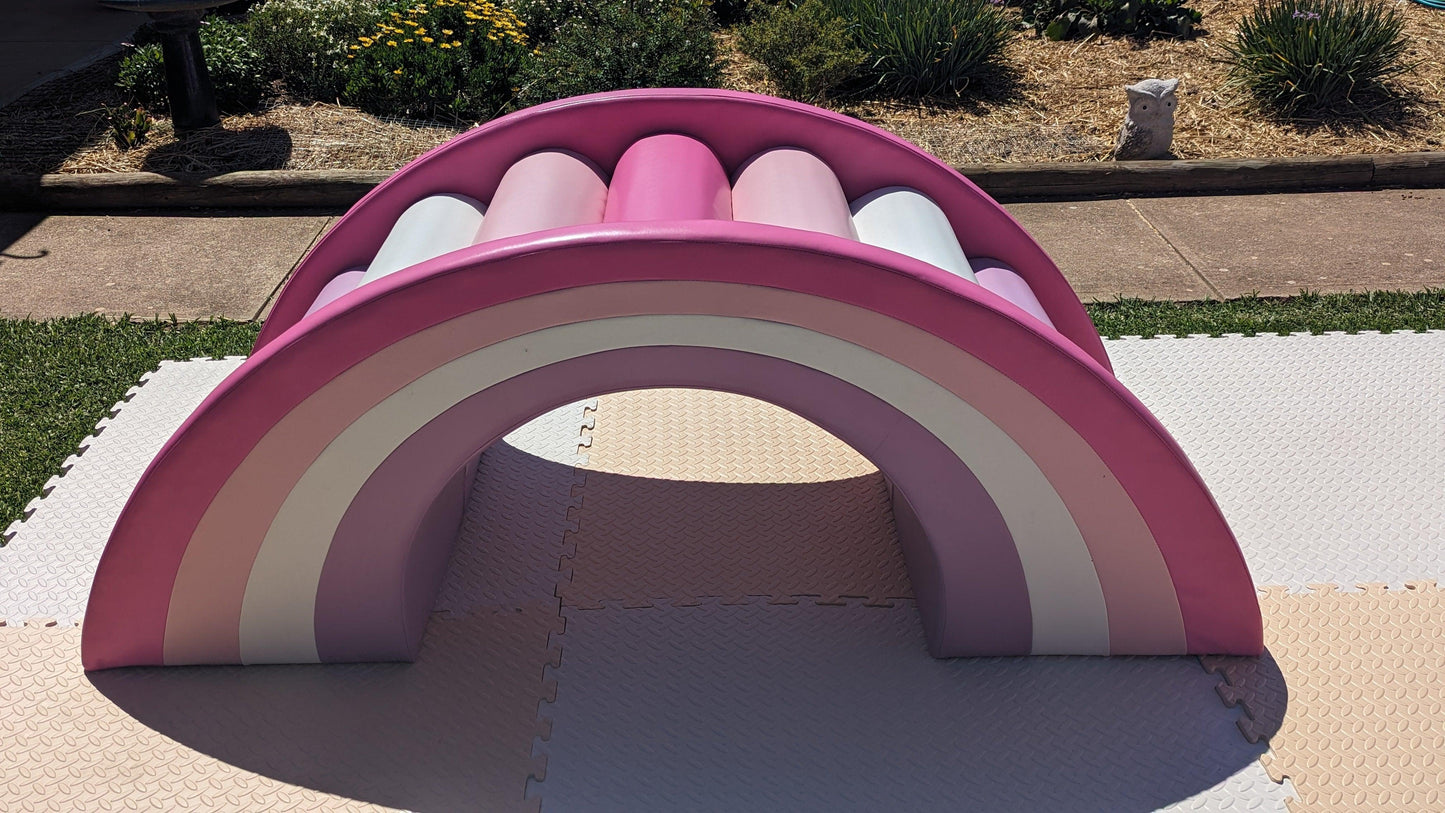 Pink Rainbow Arch - La Bambina